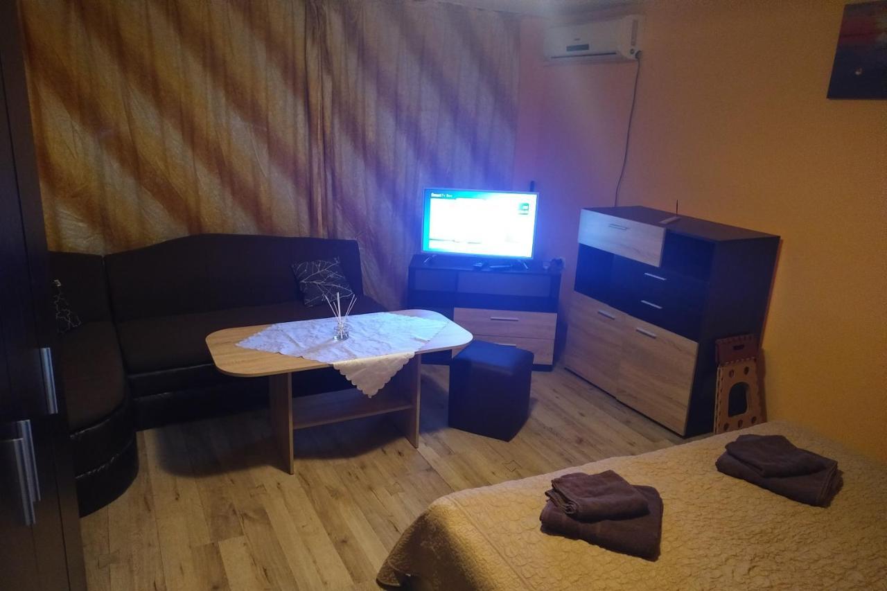 Apartament Edelvais Varna Exterior foto