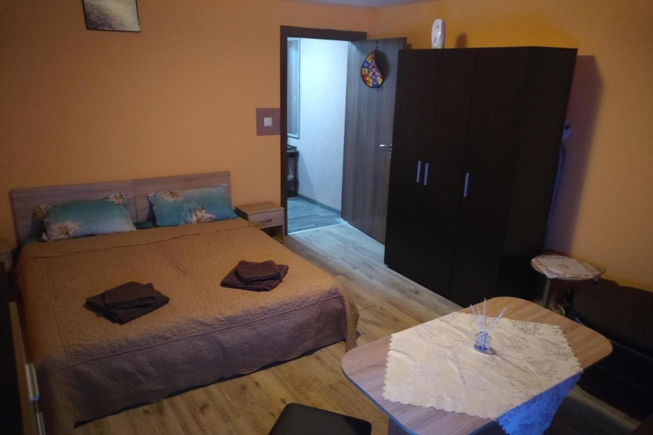 Apartament Edelvais Varna Exterior foto